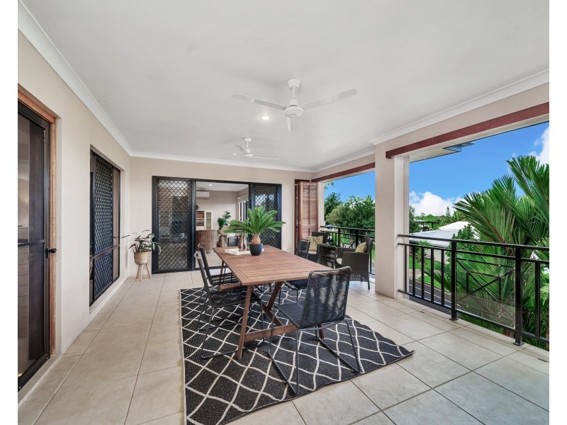 23 Minerva Avenue, Mooroobool QLD 4870