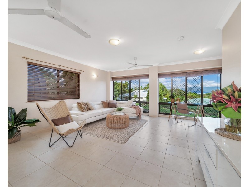 23 Minerva Avenue, Mooroobool QLD 4870