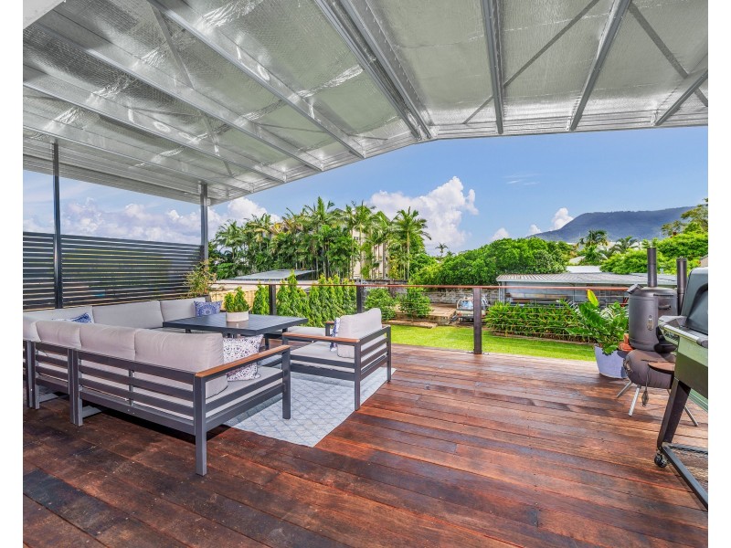 612 Bruce Highway, Woree QLD 4868
