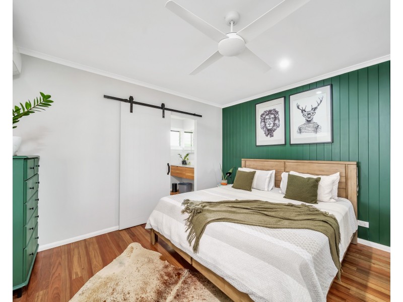 612 Bruce Highway, Woree QLD 4868