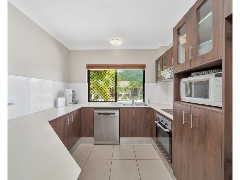 16/1-15 Robson Street, Mooroobool QLD 4870