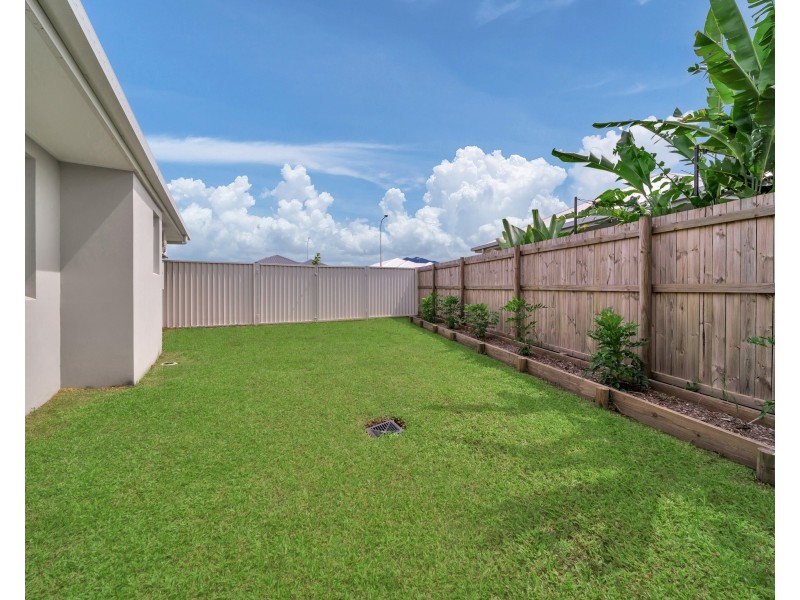 107 Charringa Link, Smithfield QLD 4878