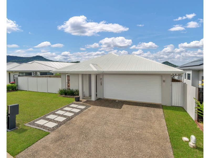 107 Charringa Link, Smithfield QLD 4878