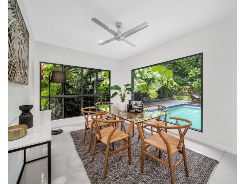 77 McFarlane Drive, Kanimbla QLD 4870