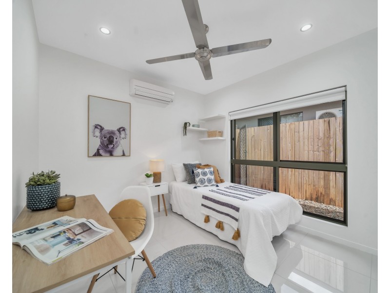 77 McFarlane Drive, Kanimbla QLD 4870