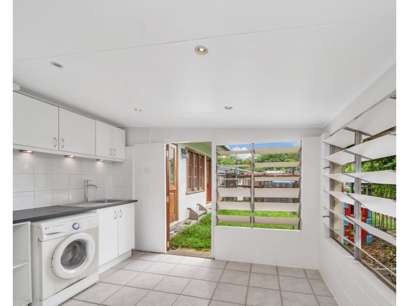 28 Pepperina Street, Mooroobool QLD 4870