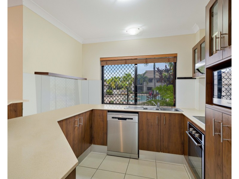 62/1-15 Robson Street, Mooroobool QLD 4870
