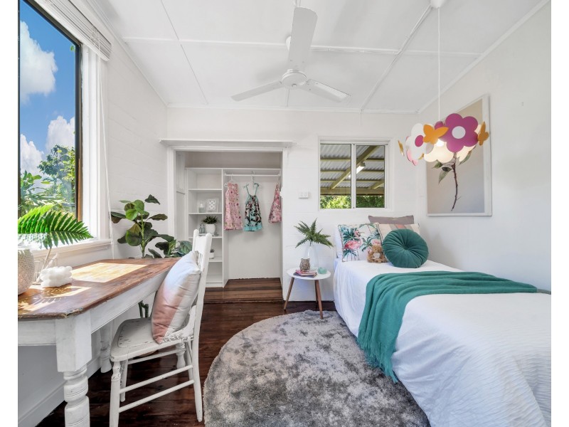 7 David Street, Manunda QLD 4870