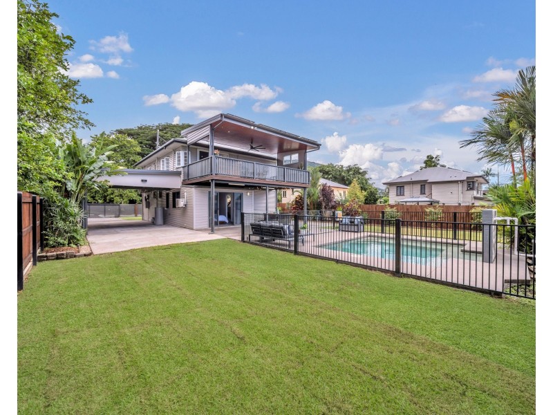 36 Downing Street, Earlville QLD 4870