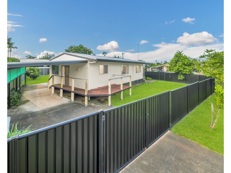 21-23 Lois Street, Mooroobool QLD 4870