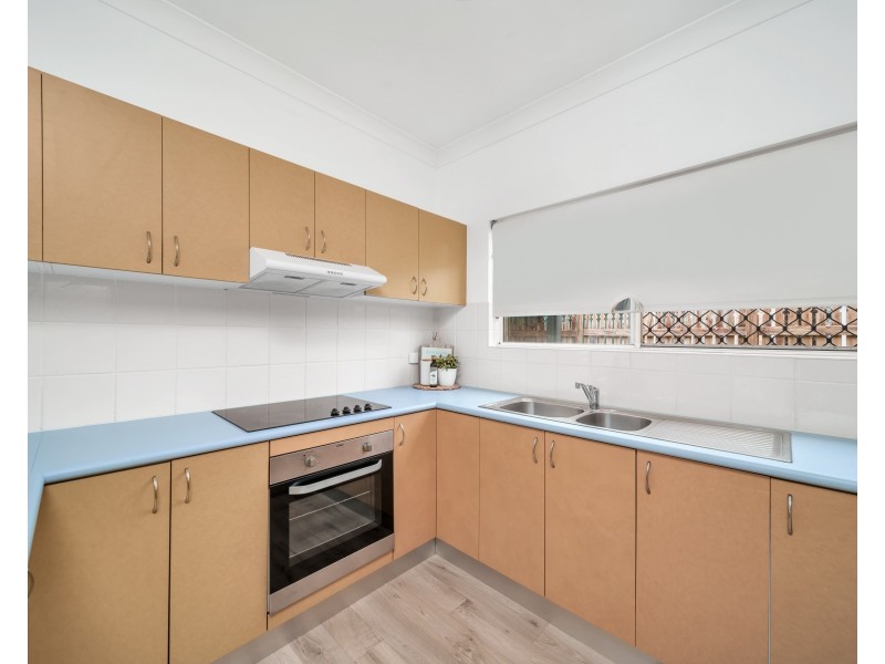 3 Opaline Close, Brinsmead QLD 4870