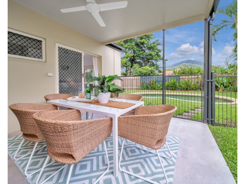 3 Opaline Close, Brinsmead QLD 4870