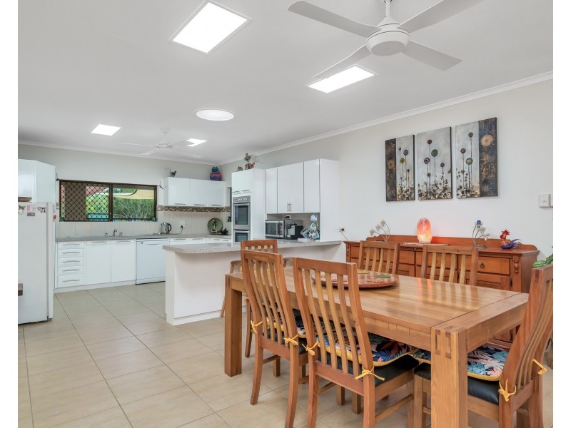 4 Toni Close, Bayview Heights QLD 4868