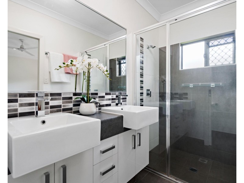 7 Devine Crescent, Gordonvale QLD 4865