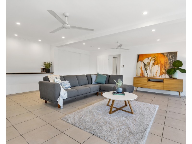 37 Gouldian Street, Bayview Heights QLD 4868