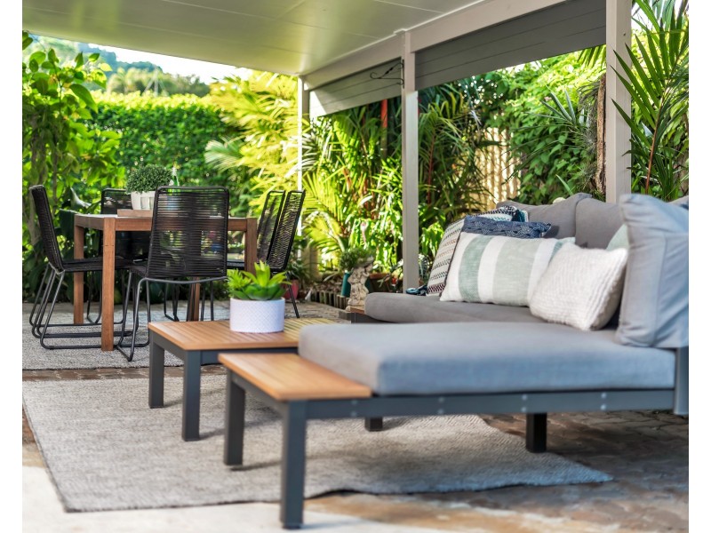 11 Pomona Avenue, Mooroobool QLD 4870