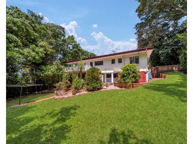 70-74 Upper Perkins Street, Manoora QLD 4870