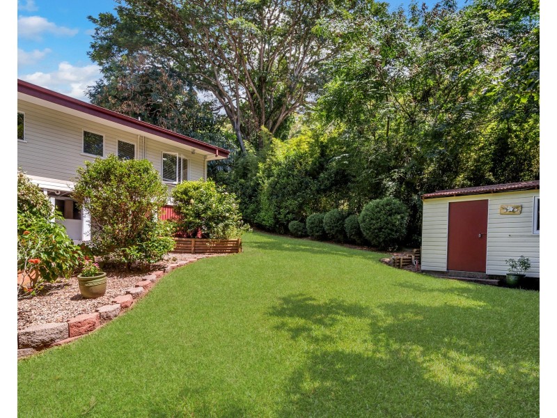 70-74 Upper Perkins Street, Manoora QLD 4870