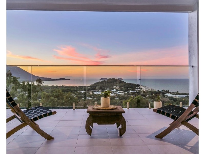 4/7 Tari Place, Trinity Beach QLD 4879