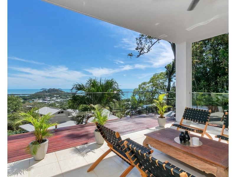 4/7 Tari Place, Trinity Beach QLD 4879