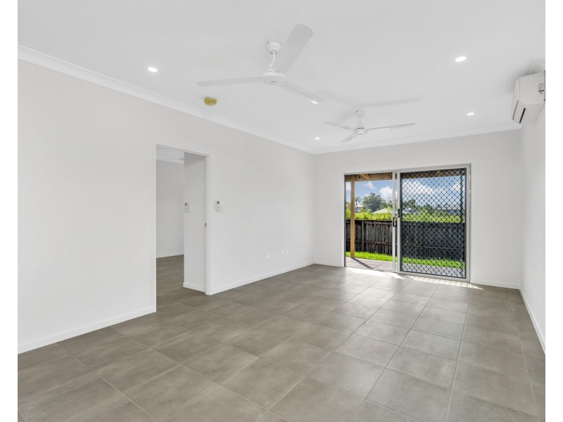 15/15-25 Skull Road, White Rock QLD 4868