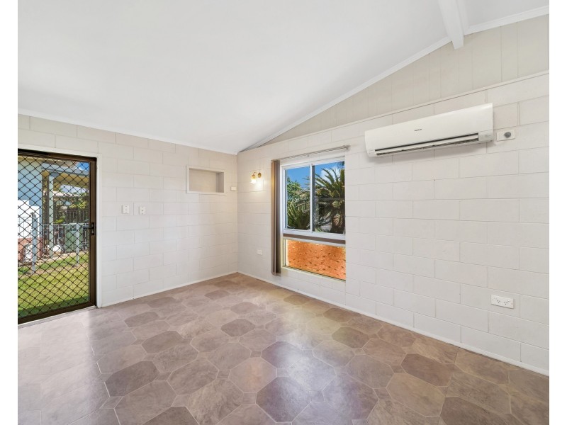 44 Flying Fish Point Road, Innisfail Estate QLD 4860