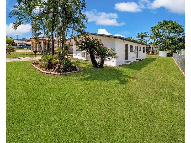44 Flying Fish Point Road, Innisfail Estate QLD 4860