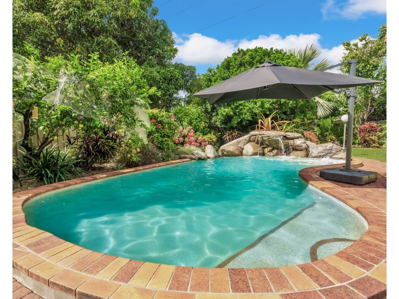 13 Sorrento Street, Woree QLD 4868