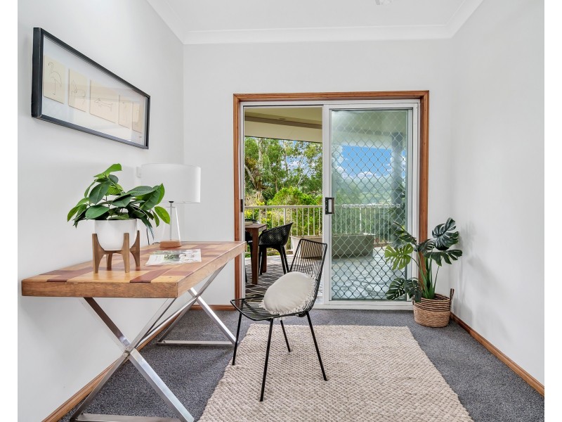 37 Brinsmead Terrace, Brinsmead QLD 4870