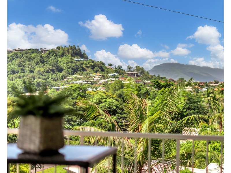 37 Brinsmead Terrace, Brinsmead QLD 4870