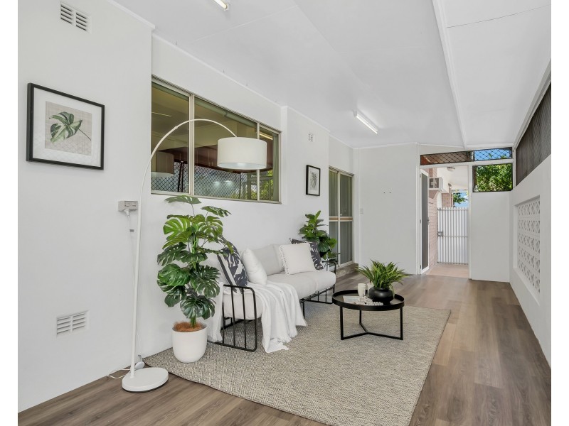 58 Boland Street, Westcourt QLD 4870