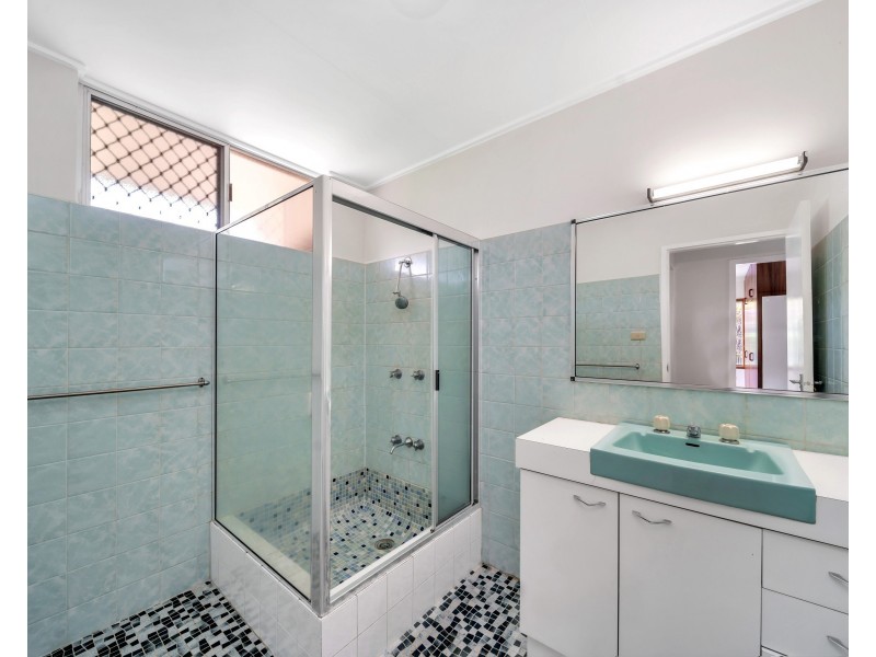 42 Richardson Street, Edge Hill QLD 4870