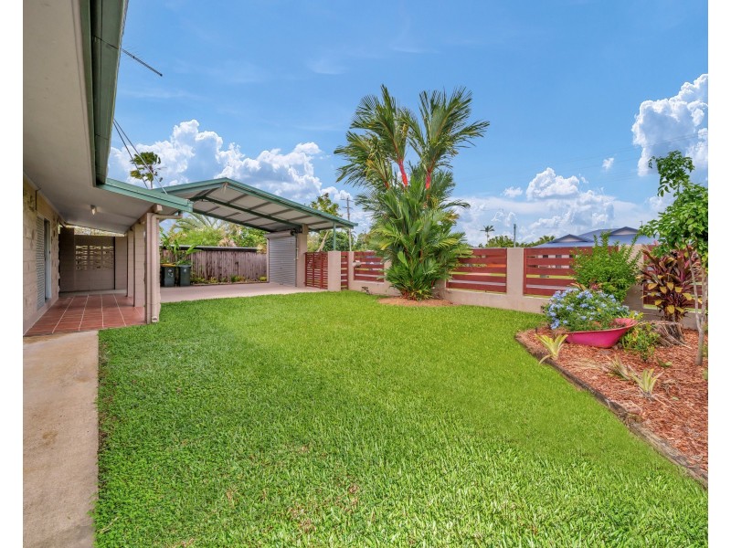 42 Richardson Street, Edge Hill QLD 4870