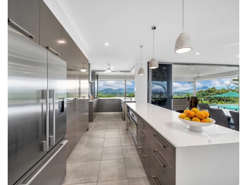 11 Bacalakis Close, Mount Sheridan QLD 4868