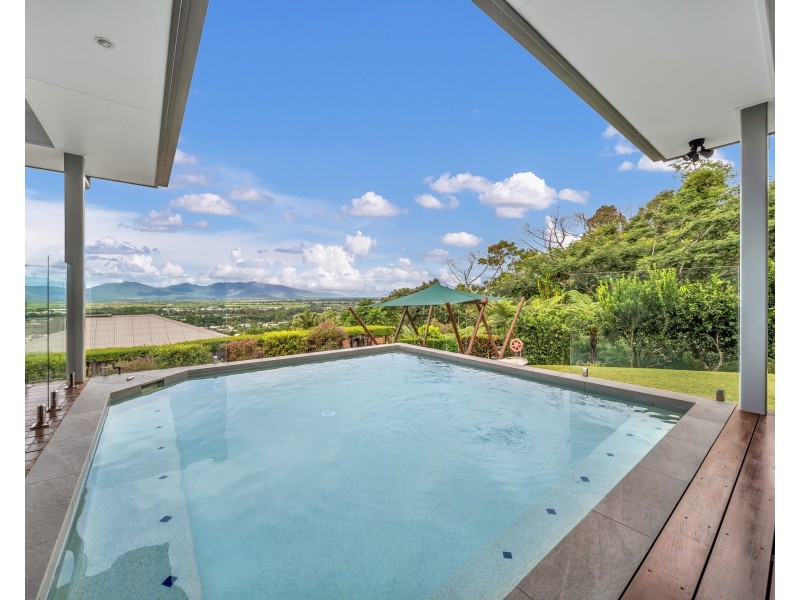 11 Bacalakis Close, Mount Sheridan QLD 4868