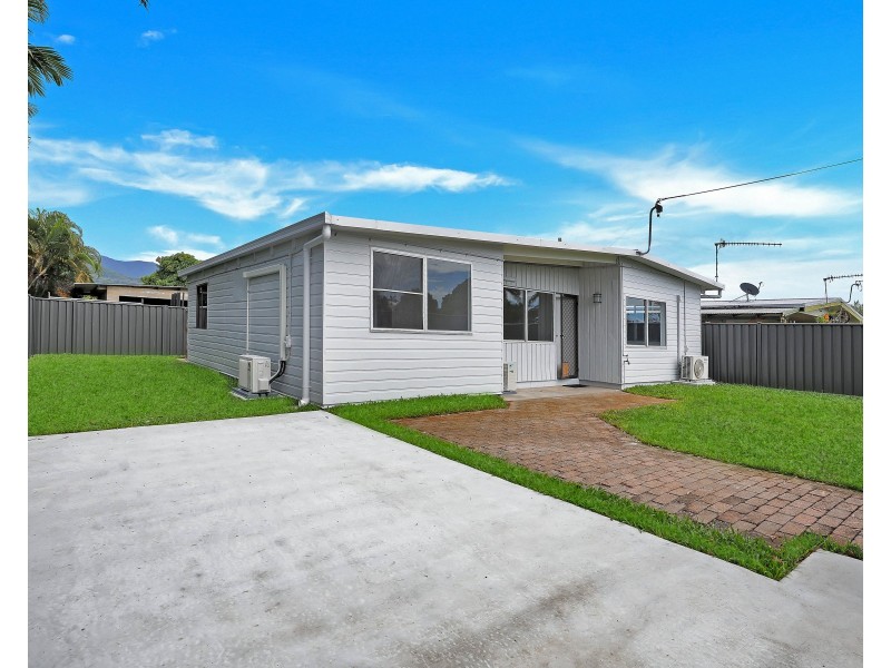 25 Sperring Street, Manunda QLD 4870