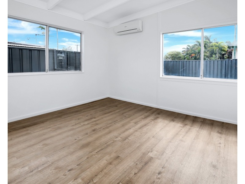 25 Sperring Street, Manunda QLD 4870