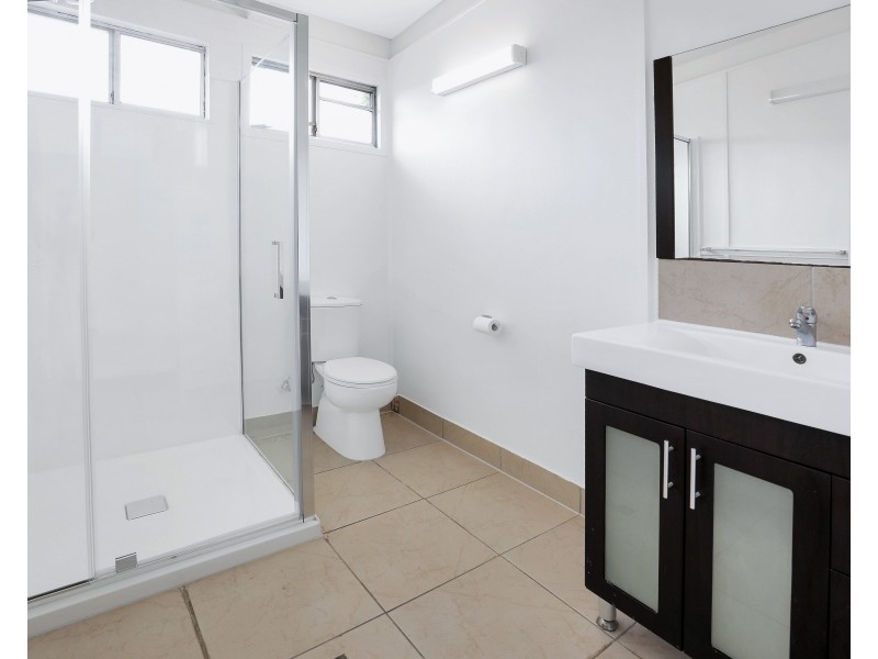 25 Sperring Street, Manunda QLD 4870