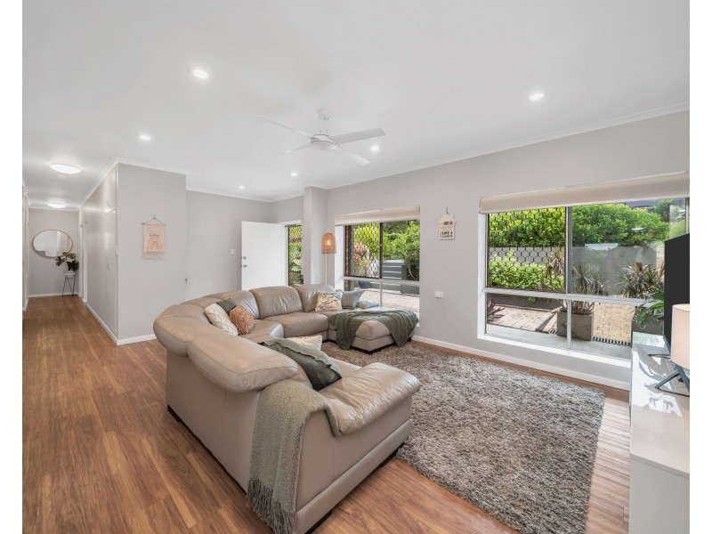 52 Bella Vista Avenue, Belvedere QLD 4860