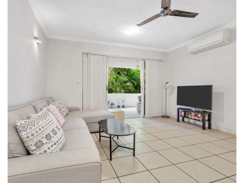 15/1804 Captain Cook Highway, Clifton Beach QLD 4879