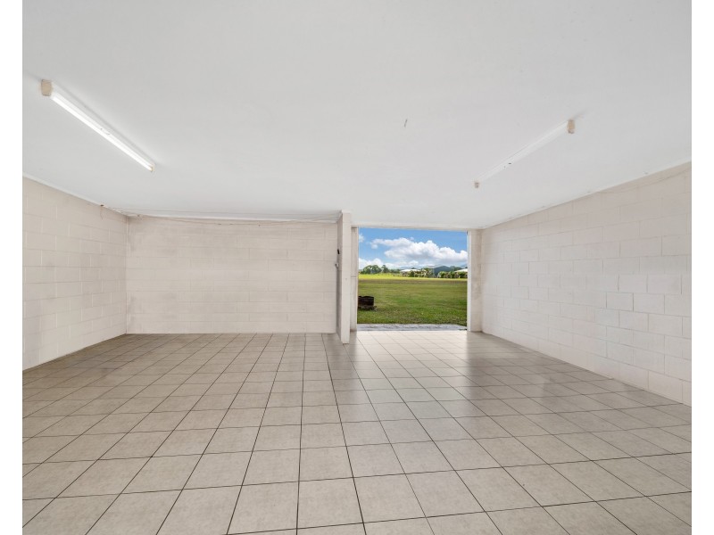 229 Etty Bay Road, Etty Bay QLD 4858