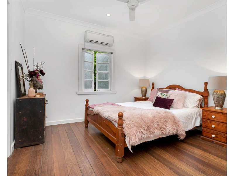 85 Tills Street, Westcourt QLD 4870