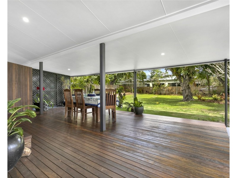 85 Tills Street, Westcourt QLD 4870