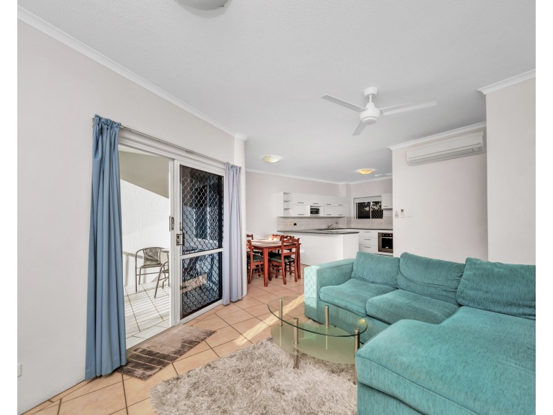 117/225 McLeod Street, Cairns North QLD 4870