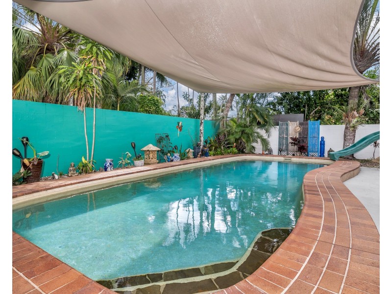 30 Derby Street, Yorkeys Knob QLD 4878