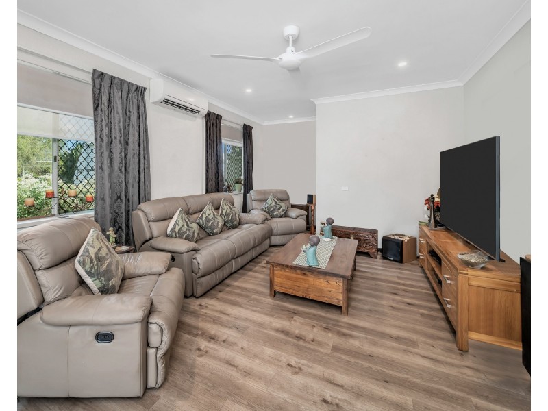 30 Derby Street, Yorkeys Knob QLD 4878