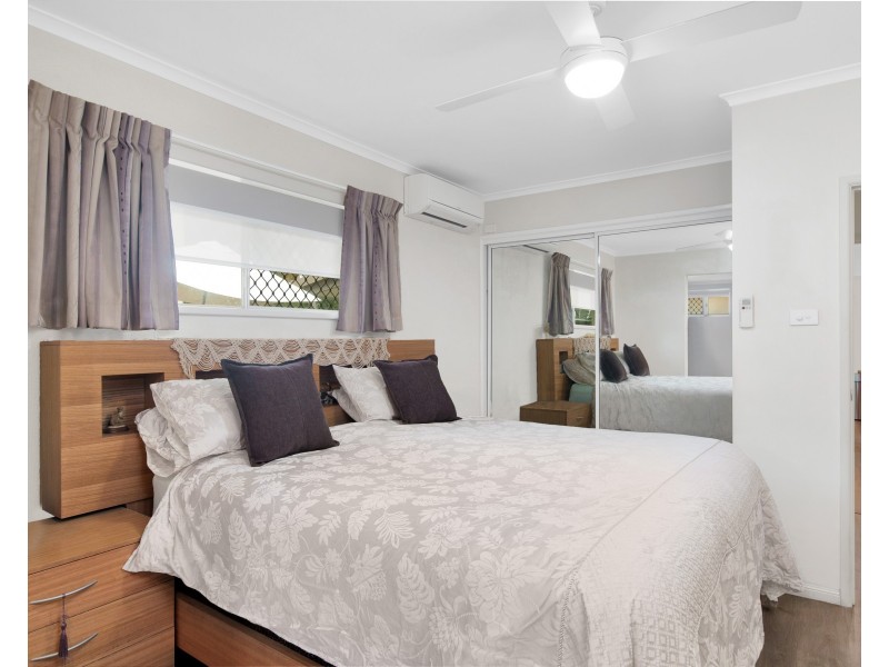 30 Derby Street, Yorkeys Knob QLD 4878