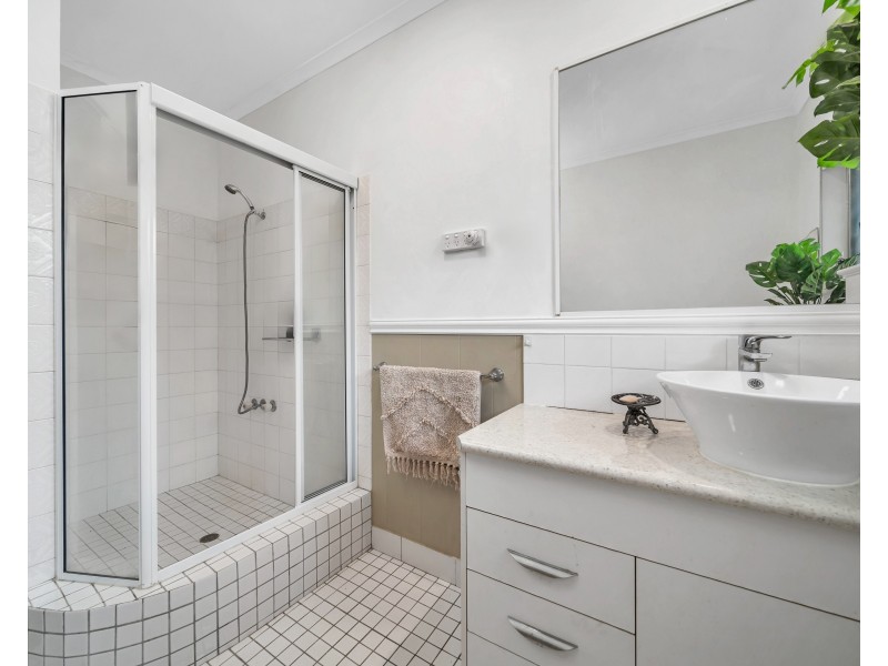 30 Derby Street, Yorkeys Knob QLD 4878