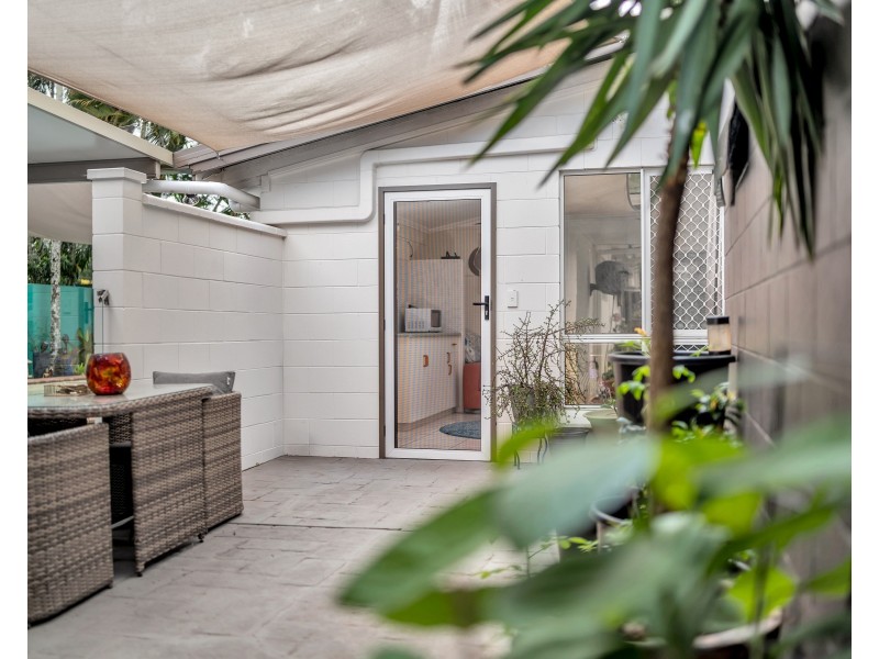 30 Derby Street, Yorkeys Knob QLD 4878