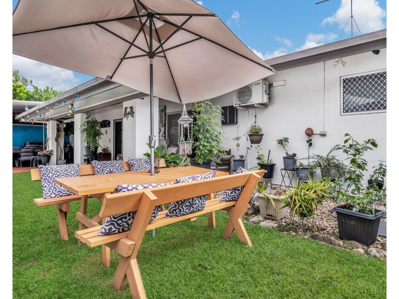 30 Derby Street, Yorkeys Knob QLD 4878